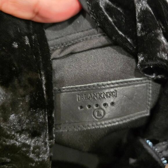 Blank NYC Black Crushed Velvet Asymmetric Zip Moto Jacket Women's Large - Picture 5 of 7